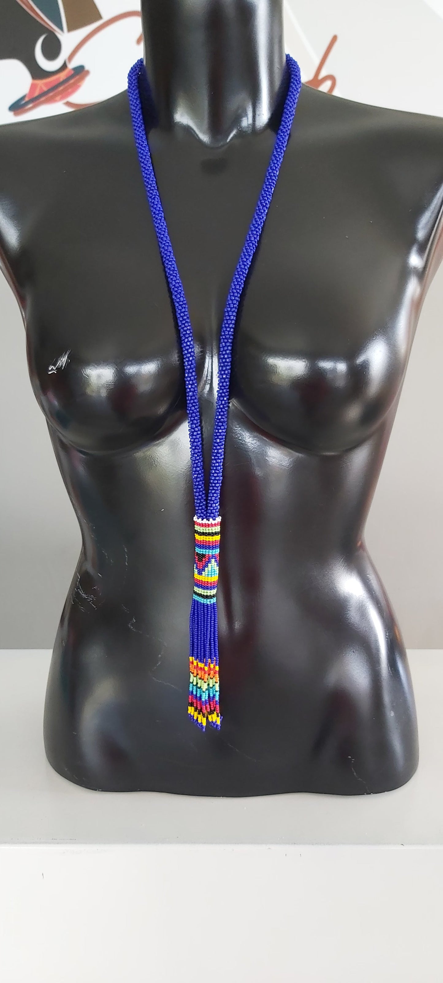 Y Neckpiece