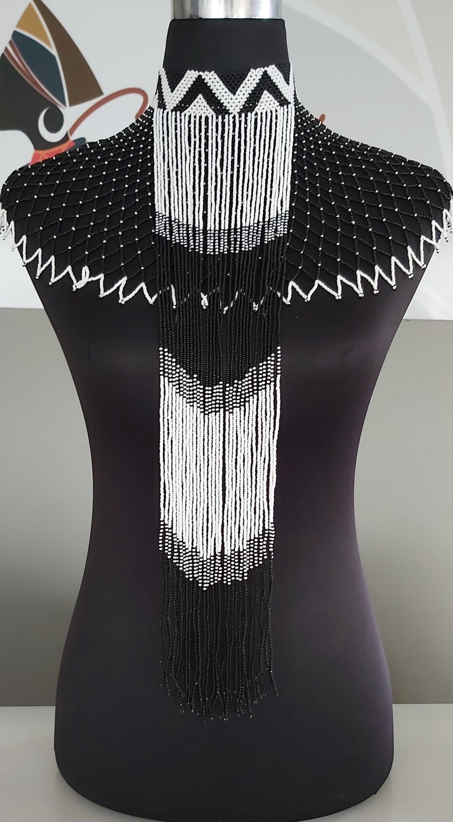 Nosintu Beaded Neckpiece