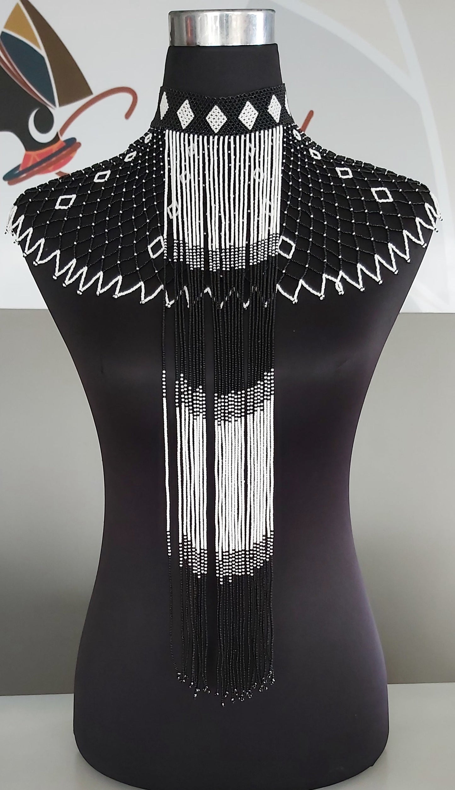 Nosintu Beaded Neckpiece