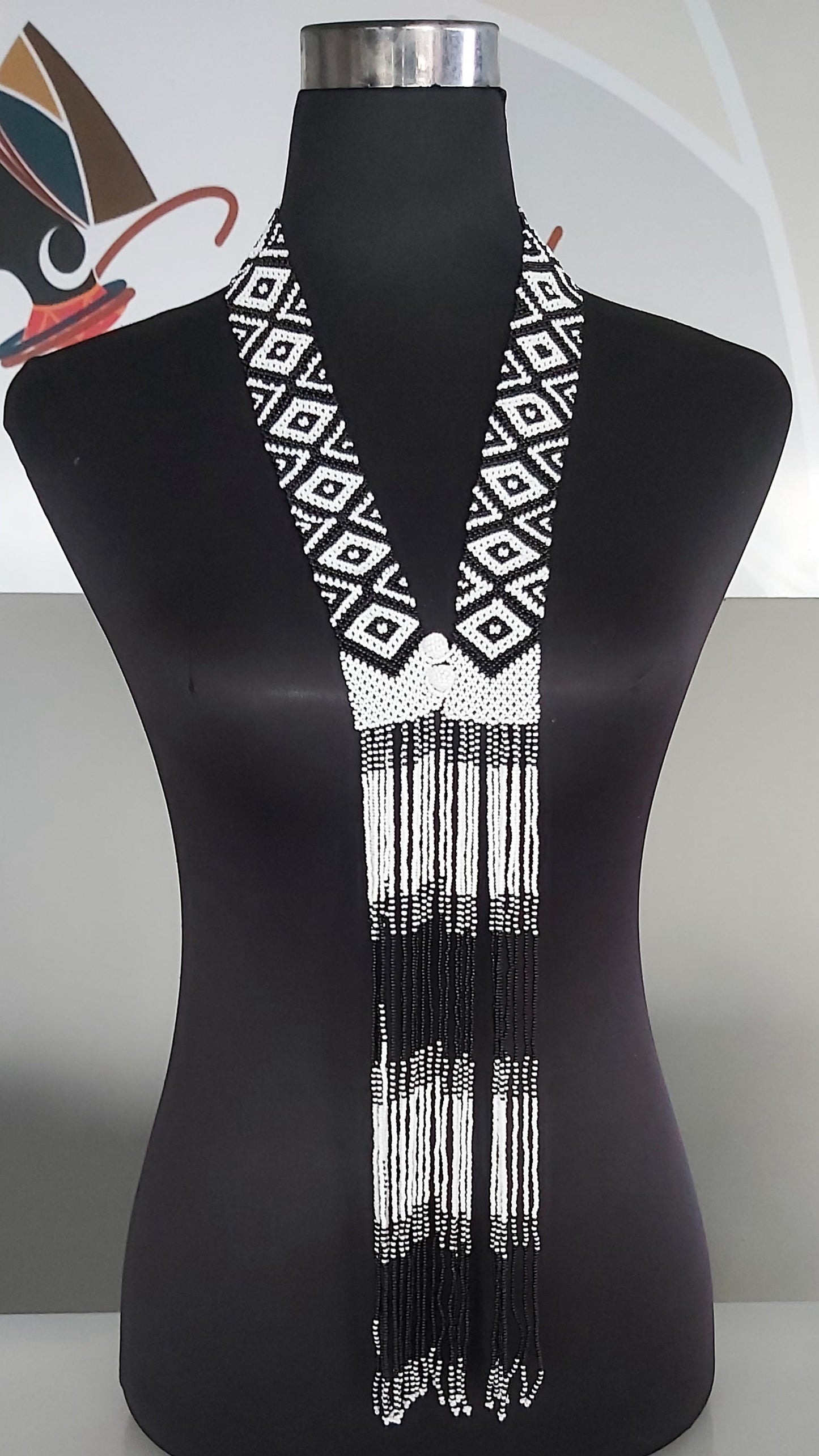 Vulakabini Neckpiece