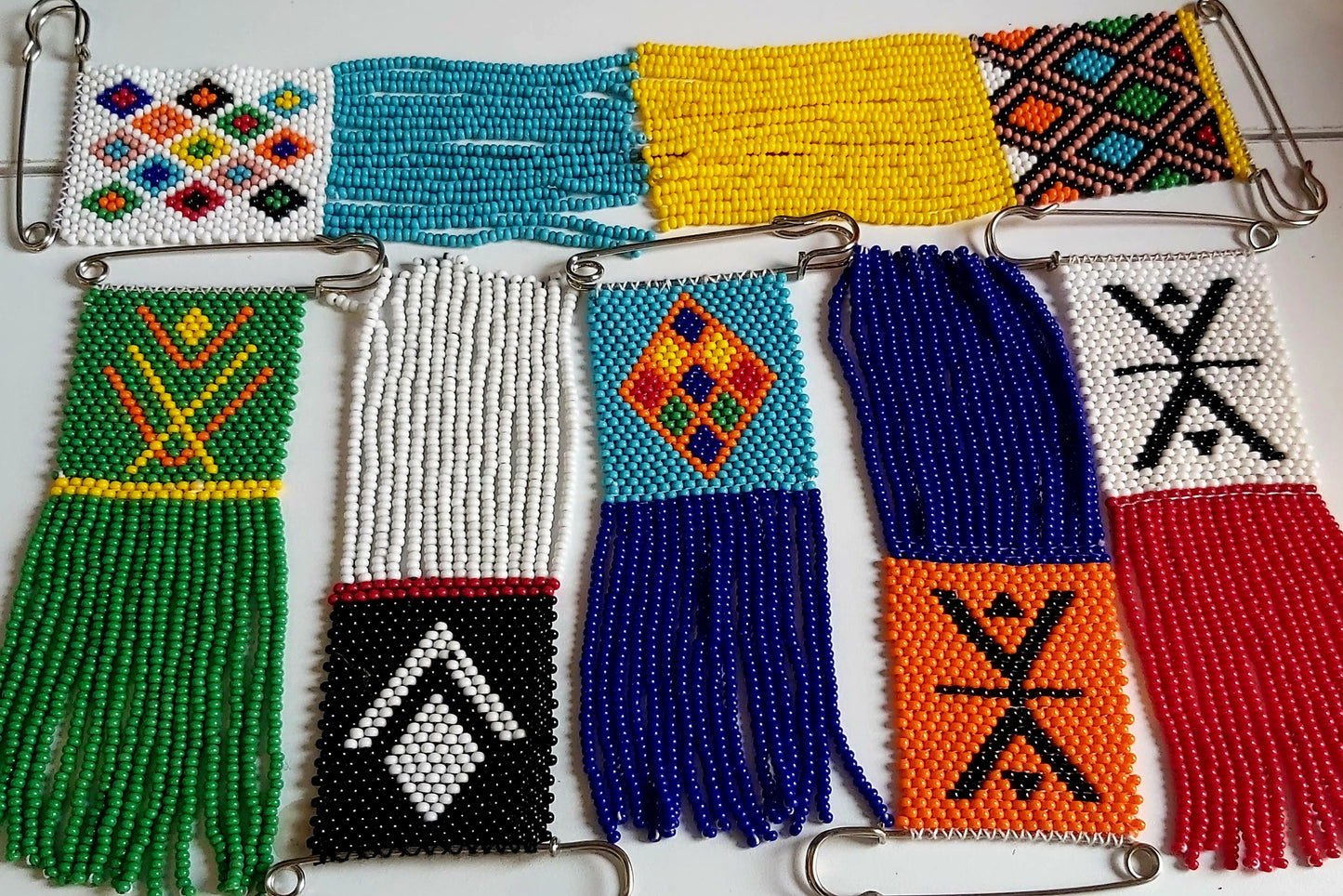 Beaded Safety Pin XL (Isipeliti)