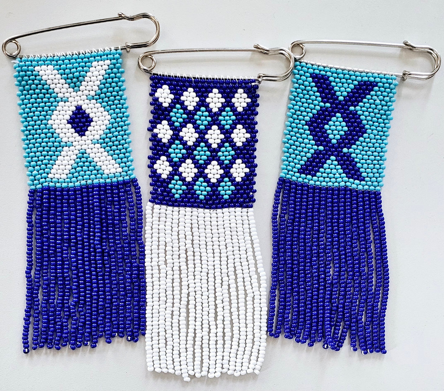 Beaded Safety Pin / Isipeleti
