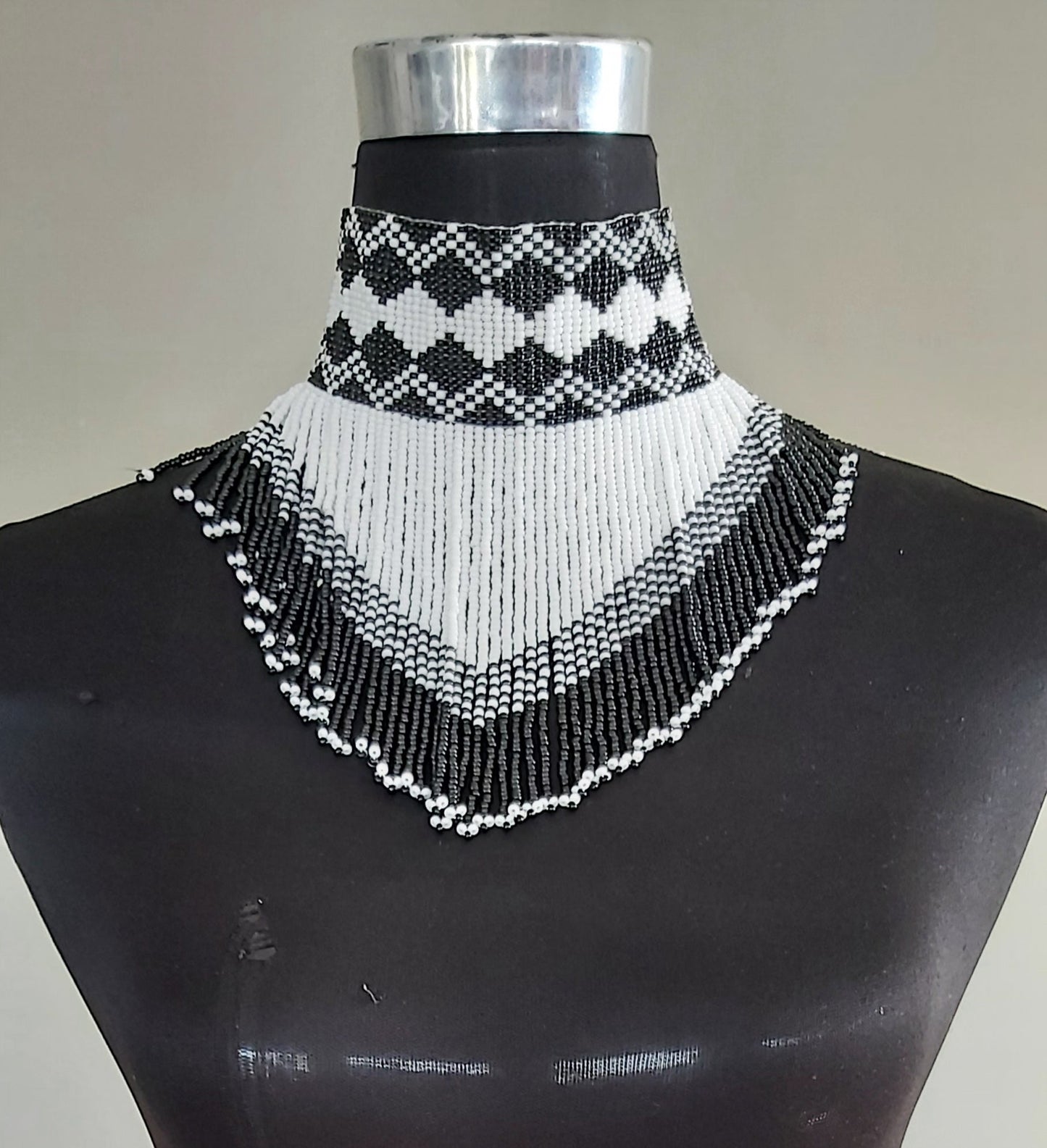 Beaded HighNeckpiece Chocker