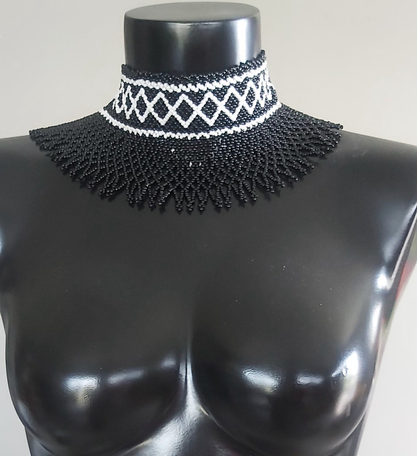 Beaded Flat Chocker