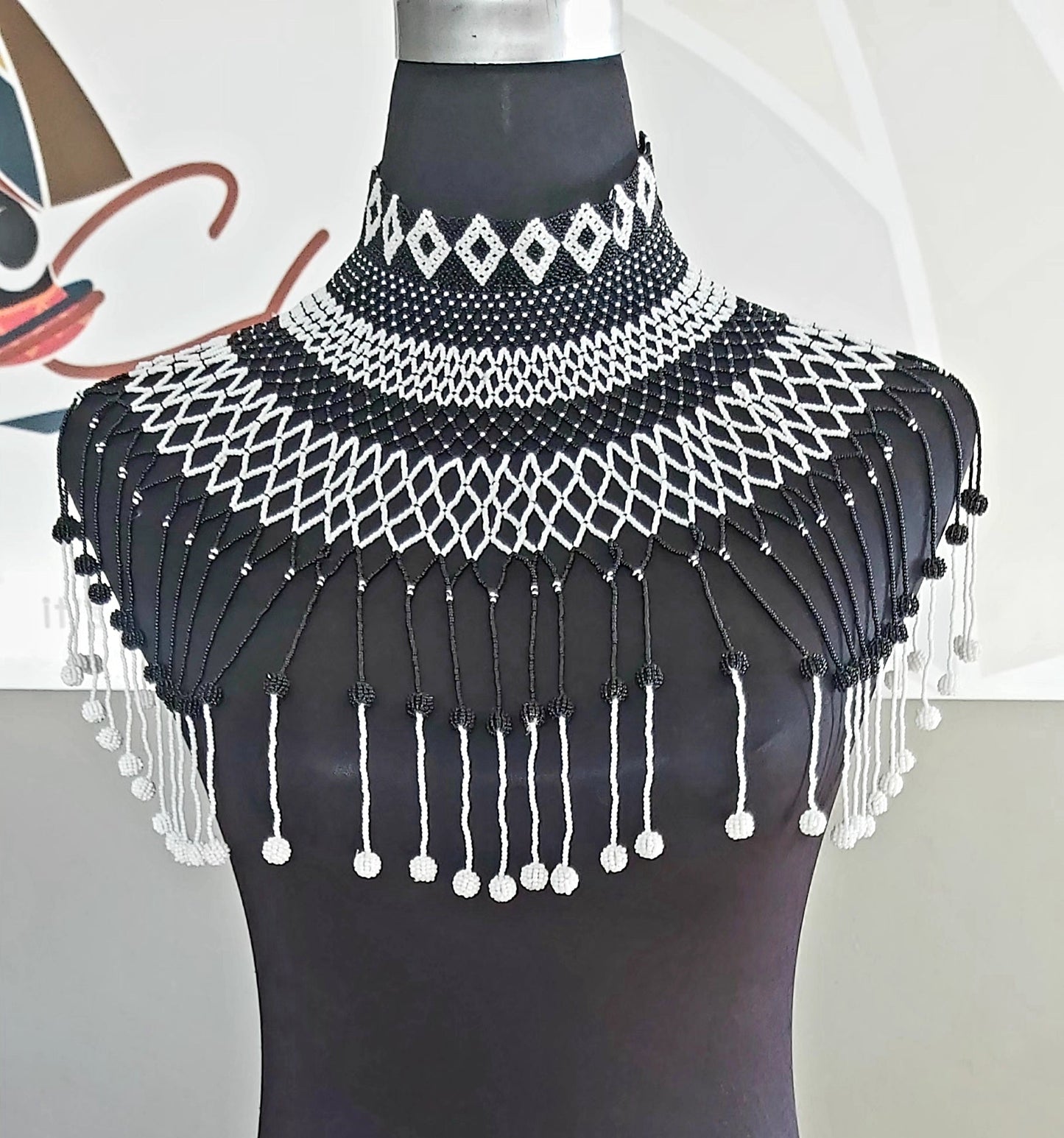 Webneckpiece Tassel Bobles