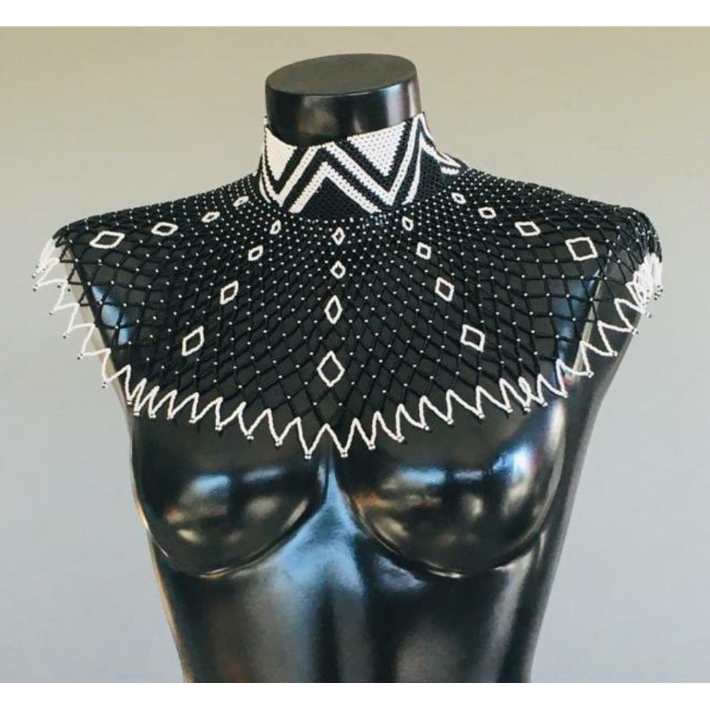 Webneckpiece with High collar