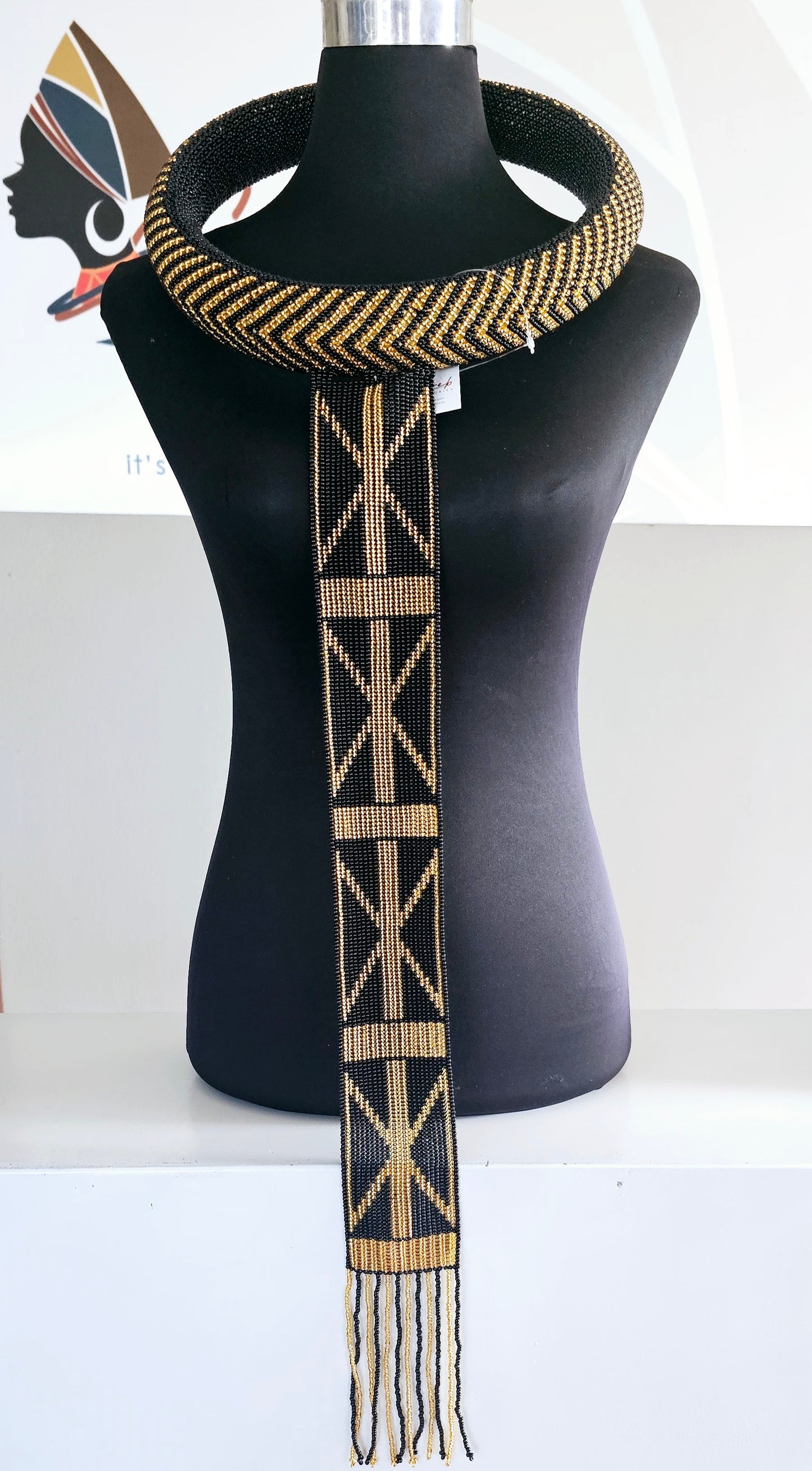 (Isigolwane) Ndebele Neckpiece