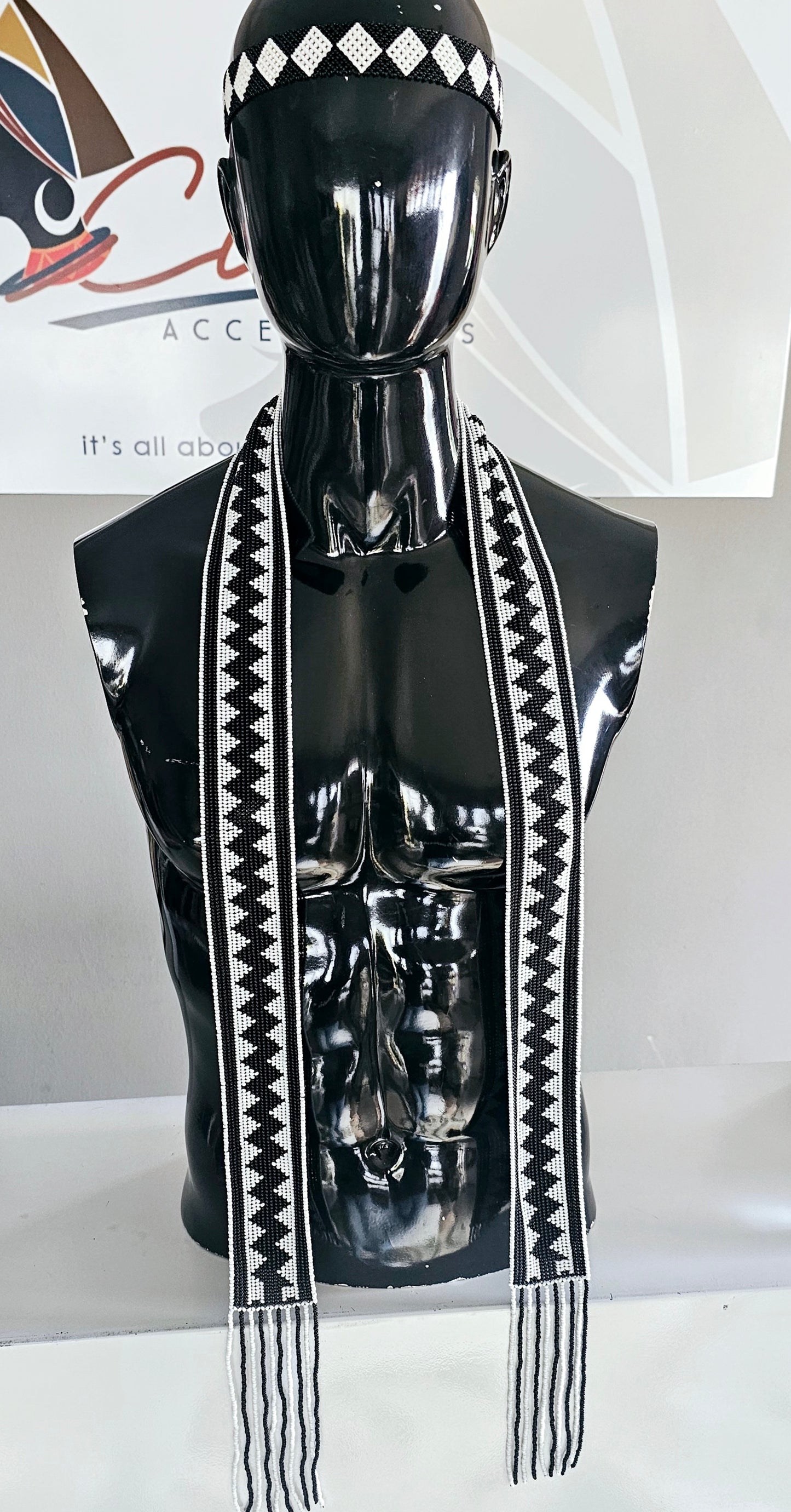 Sazi Men's Beaded Scarf