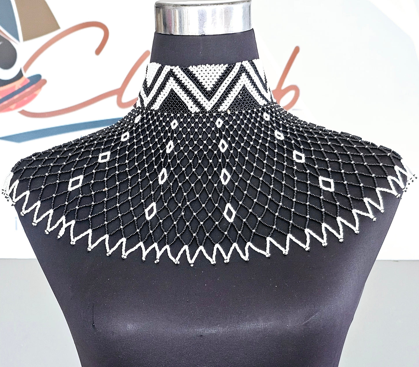 Nomazwi  Neckpiece High collar