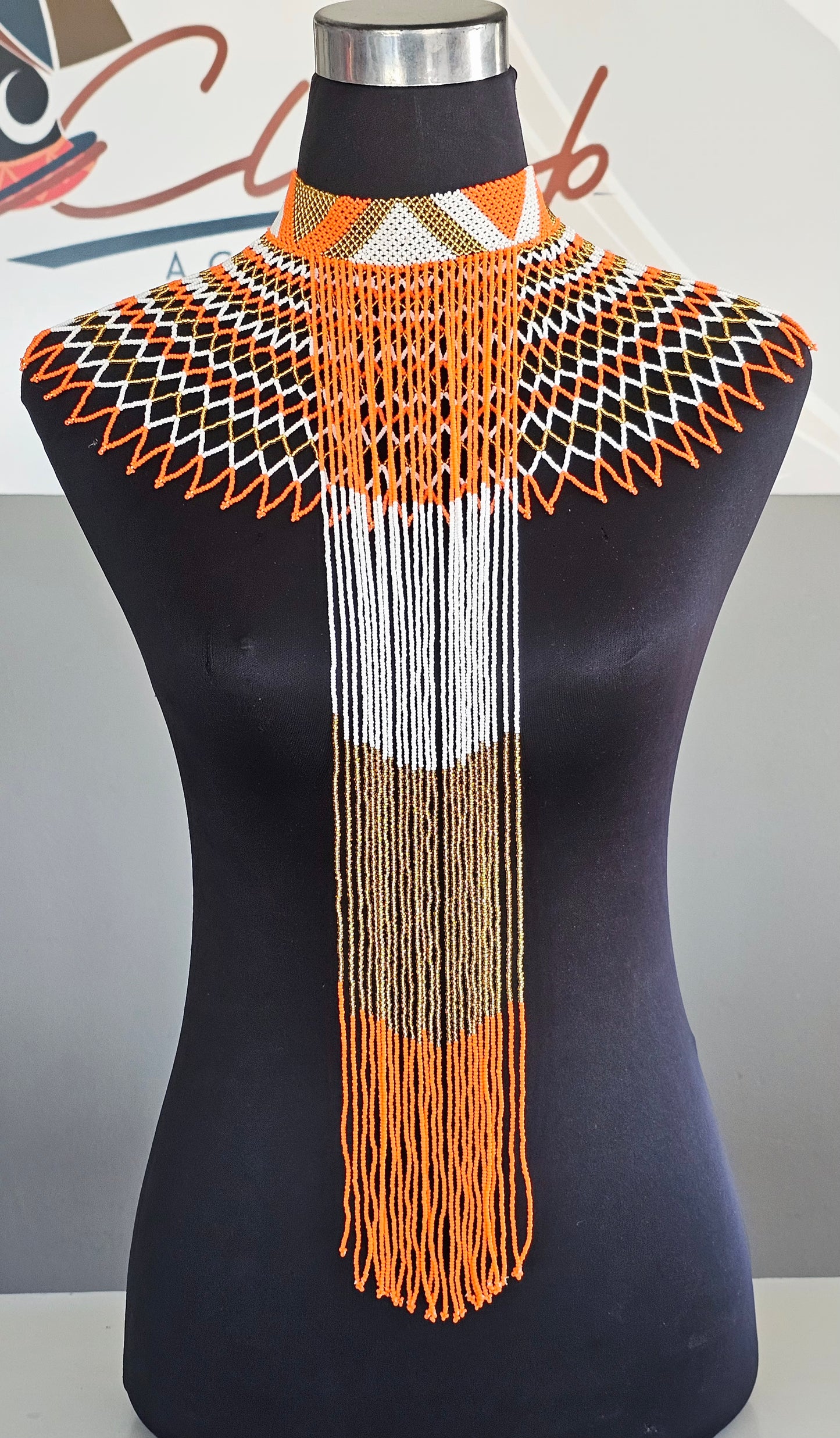 Nosintu Beaded Neckpiece