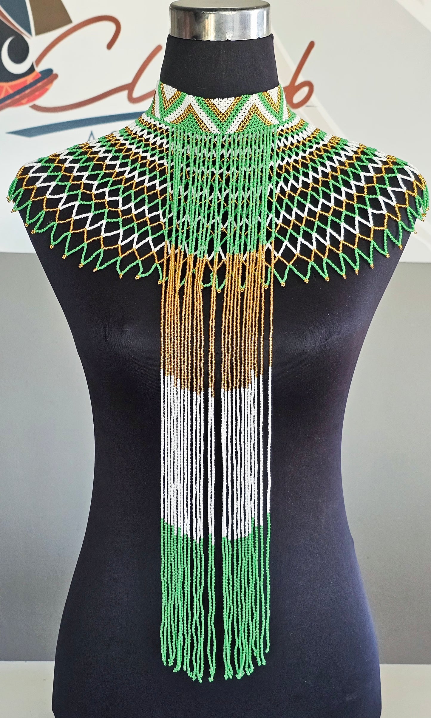 Nosintu Beaded Neckpiece